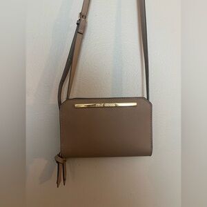 Steve Madden Tan Crossbody Bag EUC!
